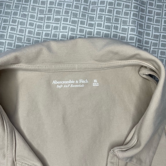 Abercrombie and Fitch XL Essential Polo Tank-Tan/Light Brown - Picture 6 of 6